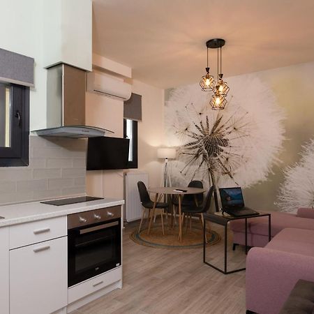 Central Quiet Beauty -Kiki Apartment โวโลส ภายนอก รูปภาพ